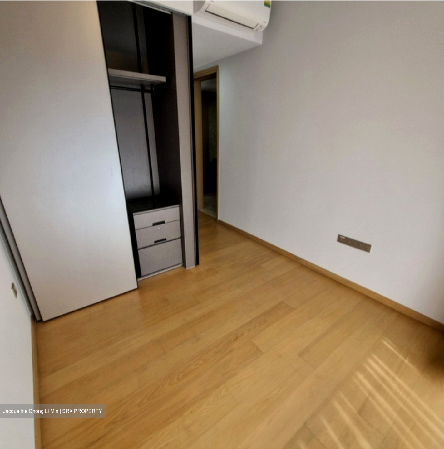 Haus On Handy (D9), Condominium #578175841